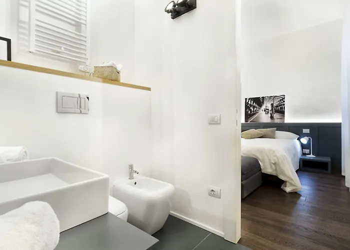 Emilia Express Hotell 3*