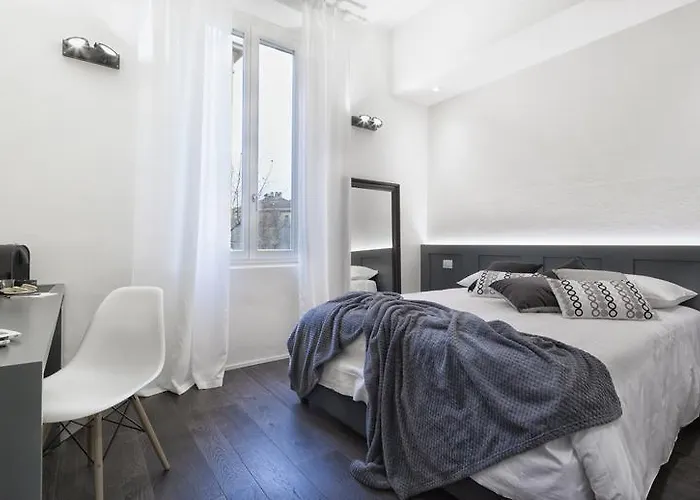 Hotell Emilia Express 3*