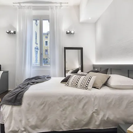 Ξενοδοχείο Emilia Express