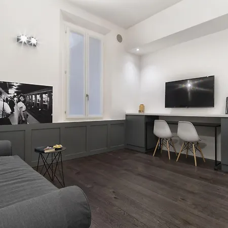 Ξενοδοχείο Emilia Express 3*