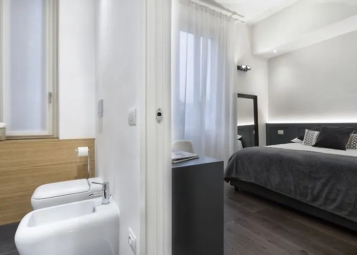 Hotel Emilia Express